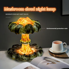 Görseli Galeri görüntüleyiciye yükleyin, Woodtoolz Mushroom Cloud Lamp
