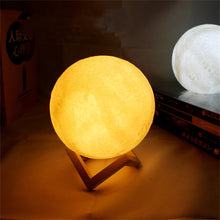 Carica l&#39;immagine nel visualizzatore di Gallery, Woodtoolz Led Moon Lamp
