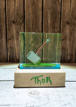 Carica l&#39;immagine nel visualizzatore di Gallery, Thor&#39;s hammer in epoxy resin
